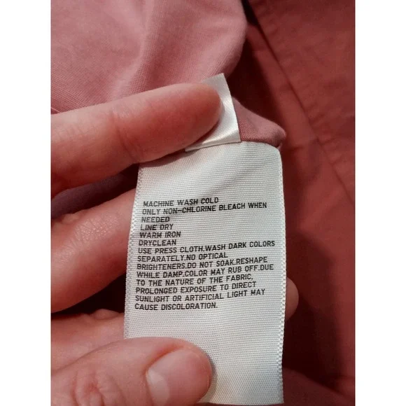 Uniqlo Oxford Button Down Crisp 100% Cotton Size M Pink/Light Brick. Excellent - Picture 8 of 10